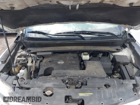 2015 Nissan Pathfinder S with VIN 5N1AR2MN2FC672785, listed as a IAAI auction lot 42535243 with 143,209 mi miles and . Bid and sale history available at DreamBid. Image 10.