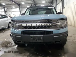 2023 Ford Bronco Sport Badlands z VIN 3FMCR9D91PRE01918, wystawiony jako Copart lot #52120145 z przebiegiem 8 415 mil mil oraz Szkoda całkowita • Salvage title. Historia ofert i sprzedaży dostępna na DreamBid. Obrazek 5.