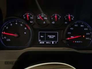 2024 GMC Sierra 3500HD Pro z VIN 1GT49SE75RF393920, wystawiony jako Copart lot #74218914 z przebiegiem 9858 mil mil oraz Szkoda całkowita • Salvage title. Historia ofert i sprzedaży dostępna na DreamBid. Obrazek 9.