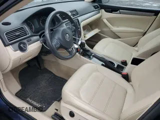 2014 Volkswagen Passat SE with VIN 1VWBP7A30EC008267, listed as a Copart auction lot 60261435 with 93,306 mi miles and Salvage title. Bid and sale history available at DreamBid. Image 7.