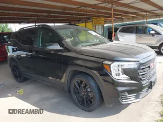 2024 GMC Terrain SLE z VIN 3GKALMEG1RL192316, wystawiony jako IAAI lot #41944513 z przebiegiem 32 466 mil mil oraz . Historia ofert i sprzedaży dostępna na DreamBid. Obrazek 1.