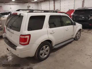2008 Ford Escape Limited with VIN 1FMCU04168KB01544, listed as a IAAI auction lot 41470266 with 92,094 mi miles. Bid and sale history available at carsss.com. Image 4.