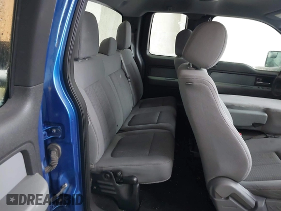 2013 Ford F-150 XL with VIN 1FTFX1CFXDFB89934, listed as a IAAI auction lot 41293885 with 147,871 mi miles. Bid and sale history available at carsss.com. Image 8.