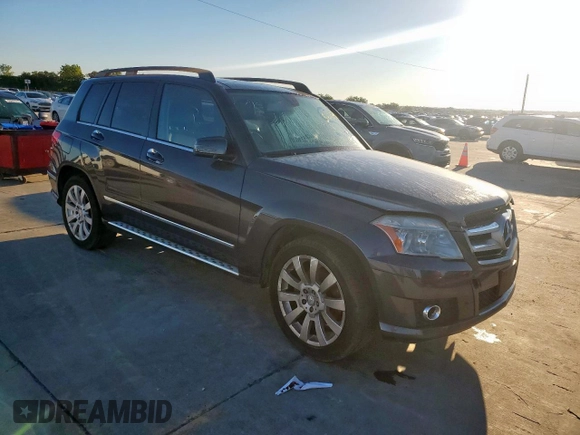 2012 Mercedes-Benz GLK 350 with VIN WDCGG8HB4CF900586, listed as a Copart auction lot 56257805 with 138,090 mi miles and Clean Title. Bid and sale history available at DreamBid. Image 4.