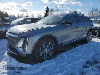 2024 Cadillac LYRIQ Luxury z VIN 1GYKPRRL2RZ104286, wystawiony jako Copart lot #87444394 z przebiegiem 597 mil mil oraz Szkoda całkowita • Salvage title. Historia ofert i sprzedaży dostępna na DreamBid. Obrazek 1.