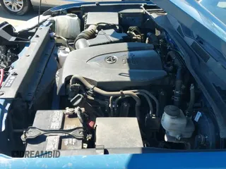 2019 Toyota Tacoma SR с VIN 3TMCZ5AN3KM244008, выставлен на аукционе IAAI как лот 43476118 с пробегом 123 236 миль миль и . История ставок и продаж доступна на DreamBid. Изображение 22.