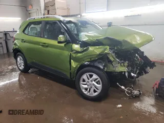 2020 Hyundai Venue SEL with VIN KMHRC8A3XLU027012, listed as a Copart auction lot 45760145 with 62,566 mi miles and Salvage Title. Bid and sale history available at carsss.com. Image 4.