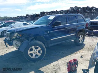 2005 Jeep Grand Cherokee Limited with VIN 1J8HR58N75C612085, listed as a IAAI auction lot 41600318 with NaN miles. Bid and sale history available at carsss.com. Image 18.