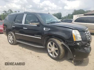 2007 Cadillac Escalade z VIN 1GYFK63867R134052, wystawiony jako Copart lot #59146595 z przebiegiem 241 037 mil mil oraz Szkoda całkowita • Salvage title. Historia ofert i sprzedaży dostępna na DreamBid. Obrazek 4.