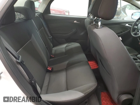 2012 Ford Focus SE with VIN 1FAHP3F23CL236482, listed as a Copart auction lot 62279735 with 127,239 mi miles and Salvage title. Bid and sale history available at DreamBid. Image 10.