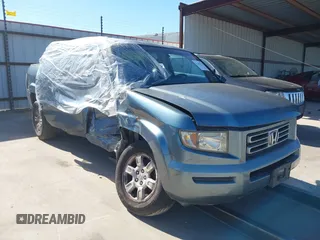 2006 Honda Ridgeline RTL with VIN 2HJYK16566H571367, listed as a IAAI auction lot 41342775 with 250,432 mi miles. Bid and sale history available at carsss.com. Image 1.