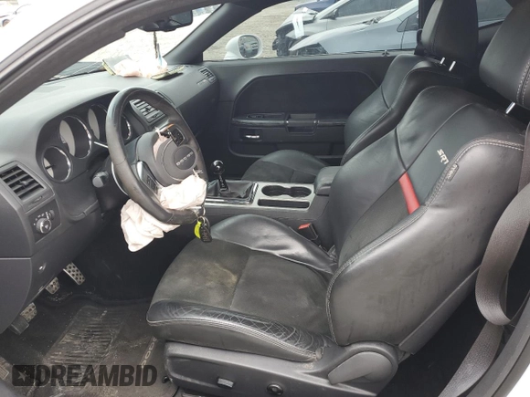 2014 Dodge Challenger SRT-8 z VIN 2C3CDYCJ1EH258264, wystawiony jako Copart lot #75100064 z przebiegiem 105 432 mil mil oraz Szkoda całkowita • Salvage title. Historia ofert i sprzedaży dostępna na DreamBid. Obrazek 7.