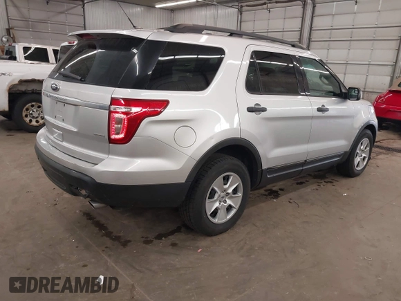 2013 Ford Explorer z VIN 1FM5K8B89DGB30076, wystawiony jako IAAI lot #42274929 z przebiegiem 268 795 mil mil oraz . Historia ofert i sprzedaży dostępna na DreamBid. Obrazek 4.
