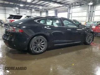 2019 Tesla Model S 75D z VIN 5YJSA1E25KF310915, wystawiony jako Copart lot #58130705 z przebiegiem 61 330 mil mil oraz Szkoda całkowita • Salvage title. Historia ofert i sprzedaży dostępna na DreamBid. Obrazek 3.