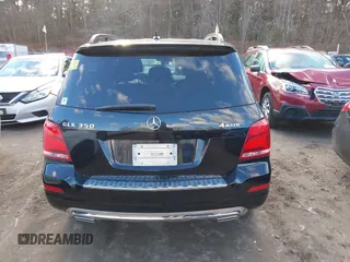 2015 Mercedes-Benz GLK with VIN WDCGG8JB2FG424783, listed as a IAAI auction lot 41752844 with 110,075 mi miles. Bid and sale history available at carsss.com. Image 17.