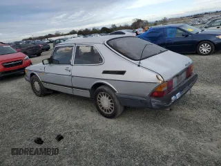 1987 Saab 900 z VIN YS3AK35D8H2020243, wystawiony jako Copart lot #47843125 z przebiegiem 112 526 mil mil oraz Tytuł czysty. Historia ofert i sprzedaży dostępna na DreamBid. Obrazek 2.