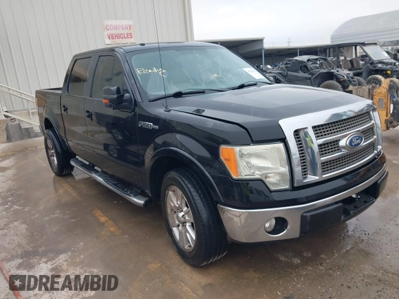 2010 Ford F-150 XL with VIN 1FTFW1CV2AFB47215, listed as a IAAI auction lot 41550835 with 290,837 mi miles. Bid and sale history available at carsss.com. Image 1.