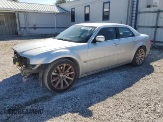 2006 Chrysler 300 C SRT8 with VIN 2C3LA73W26H431709, listed as a Copart auction lot 45901525 with 219,028 mi miles and Clean Title. Bid and sale history available at carsss.com. Image 1.