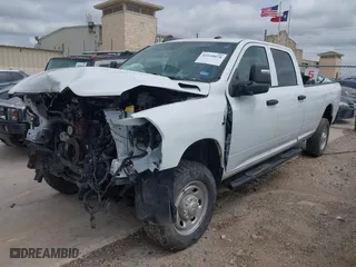 2024 Ram 2500 Tradesman with VIN 3C6UR5HLXRG139877, listed as a IAAI auction lot 42110078 with 53,839 mi miles. Bid and sale history available at carsss.com. Image 17.