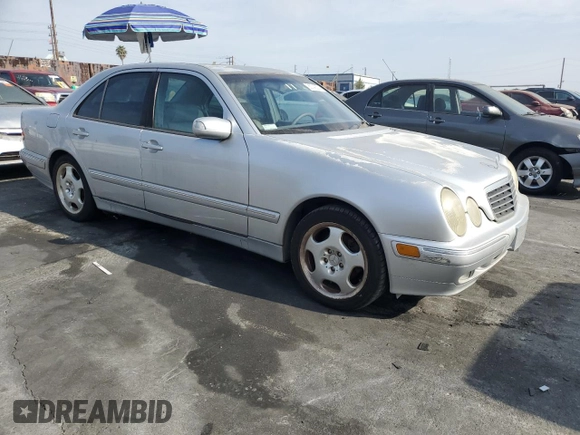 2000 Mercedes-Benz E-Class with VIN WDBJF70JXYB071287, listed as a Copart auction lot 85740524 with 0 mi miles and Clean Title. Bid and sale history available at carsss.com. Image 4.