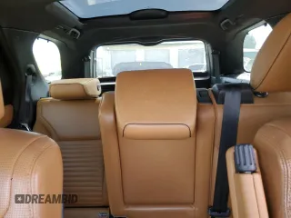 2017 Land Rover Discovery HSE Luxury with VIN SALRHBBK3HA023930, listed as a Copart auction lot 54800005 with 117,615 mi miles and Clean Title. Bid and sale history available at DreamBid. Image 10.