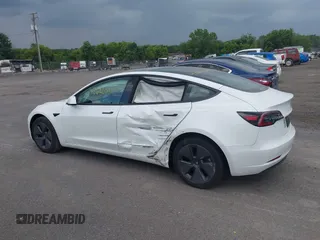 2023 Tesla Model 3 z VIN 5YJ3E1EA5PF503654, wystawiony jako IAAI lot #42622031 z przebiegiem 28 476 mil mil oraz . Historia ofert i sprzedaży dostępna na DreamBid. Obrazek 14.