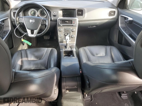 2013 Volvo S60 T5 Premier with VIN YV1612FS8D2232393, listed as a Copart auction lot 70496974 with 132,930 mi miles and Clean Title. Bid and sale history available at carsss.com. Image 8.
