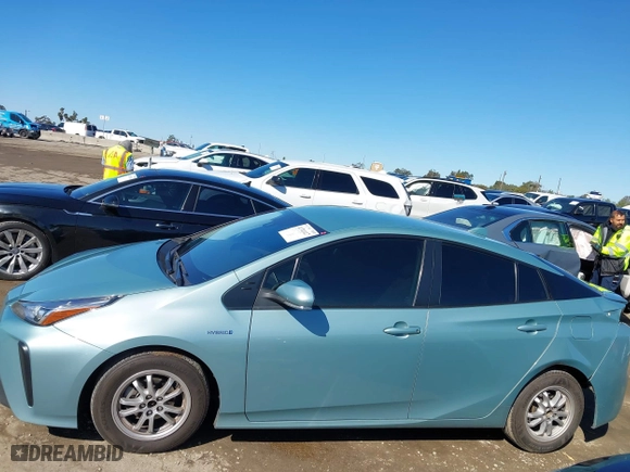 2022 Toyota Prius L Eco with VIN JTDKAMFU3N3187053, listed as a IAAI auction lot 41741417 with 152,444 mi miles. Bid and sale history available at carsss.com. Image 15.