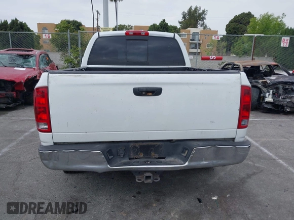 2003 Dodge 1500 ST z VIN 1D7HA18D03S241651, wystawiony jako IAAI lot #42037511 z przebiegiem 138 934 mil mil oraz . Historia ofert i sprzedaży dostępna na DreamBid. Obrazek 16.