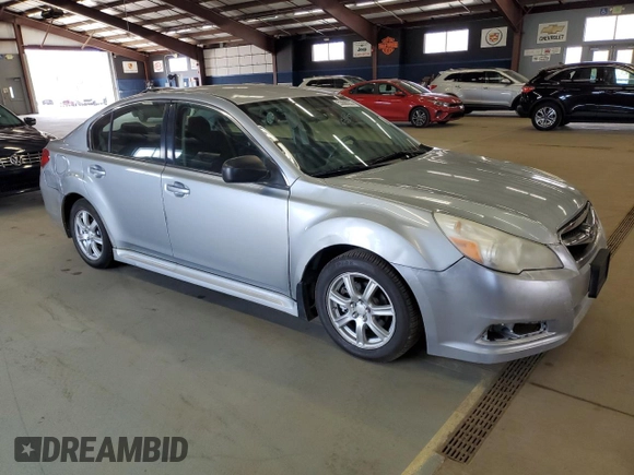 2012 Subaru Legacy 2.5i z VIN 4S3BMBA65C3006584, wystawiony jako Copart lot #53686265 z przebiegiem 197 395 mil mil oraz Czysty tytuł • Clean title. Historia ofert i sprzedaży dostępna na DreamBid. Obrazek 4.