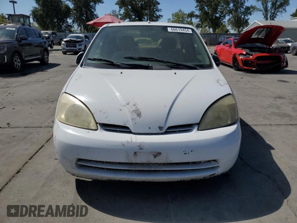 2003 Toyota Prius with VIN JT2BK12U630076229, listed as a Copart auction lot 66619454 with 301,861 mi miles and Salvage Title. Bid and sale history available at carsss.com. Image 5.