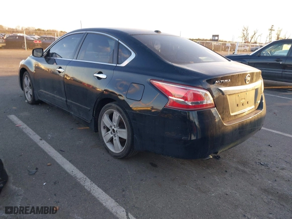 2013 Nissan Altima 2.5 SL with VIN 1N4AL3AP5DC246223, listed as a IAAI auction lot 41351155 with 139,298 mi miles. Bid and sale history available at carsss.com. Image 3.