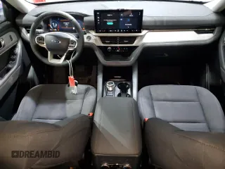 2025 Ford Explorer Active z VIN 1FMUK8DH2SGA43142, wystawiony jako Copart lot #87353534 z przebiegiem 8 355 mil mil oraz Szkoda całkowita • Salvage title. Historia ofert i sprzedaży dostępna na DreamBid. Obrazek 8.