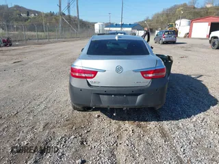 2015 Buick Verano z VIN 1G4PP5SKXF4181286, wystawiony jako IAAI lot #41996320 z przebiegiem 75 212 mil mil oraz . Historia ofert i sprzedaży dostępna na DreamBid. Obrazek 16.