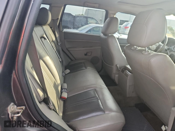 2005 Jeep Grand Cherokee Limited with VIN 1J4HR58235C654101, listed as a Copart auction lot 65961985 with 204,577 mi miles and Non repairable. Bid and sale history available at DreamBid. Image 11.