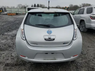 2013 Nissan LEAF S with VIN 1N4AZ0CP8DC408758, listed as a Copart auction lot 46844845 with 71,576 mi miles and Salvage Title. Bid and sale history available at carsss.com. Image 6.