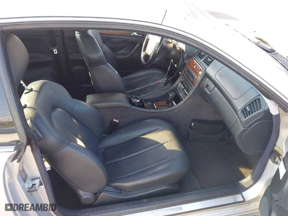 2001 Mercedes-Benz CLK-Class with VIN WDBLJ65G11F177186, listed as a IAAI auction lot 41583912 with 1 mi miles. Bid and sale history available at carsss.com. Image 5.