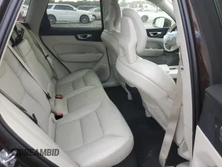 2018 Volvo XC60 Momentum with VIN LYV102RK5JB116738, listed as a Copart auction lot 71602444 with 53,916 mi miles and Salvage title. Bid and sale history available at DreamBid. Image 11.