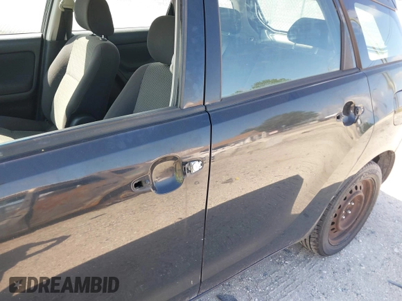 2007 Toyota Matrix STD z VIN 2T1KR32E17C649749, wystawiony jako IAAI lot #41928393 z przebiegiem 182 276 mil mil oraz . Historia ofert i sprzedaży dostępna na DreamBid. Obrazek 13.