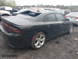 2018 Dodge Charger R/T with VIN 2C3CDXCT6JH124405, listed as a IAAI auction lot 41786884 with 196,090 mi miles. Bid and sale history available at carsss.com. Image 4.