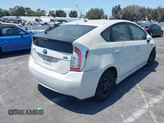 2015 Toyota Prius Four с VIN JTDKN3DU5F2002042, выставлен на аукционе IAAI как лот 42309195 с пробегом 177 951 миль миль и . История ставок и продаж доступна на DreamBid. Изображение 4.