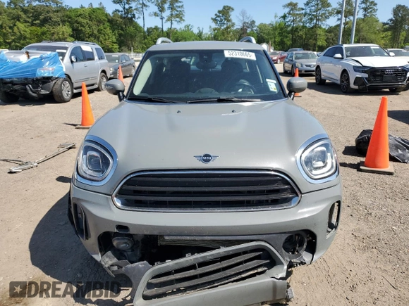 2022 MINI Countryman Oxford Edition with VIN WMZ23BR02N3N61756, listed as a Copart auction lot 52310665 with 85,638 mi miles and Salvage Title. Bid and sale history available at DreamBid. Image 5.