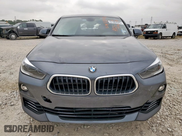 2018 BMW X2 sDrive28i with VIN WBXYJ3C38JEJ91570, listed as a Copart auction lot 57483525 with 40,790 mi miles and Salvage title. Bid and sale history available at DreamBid. Image 5.