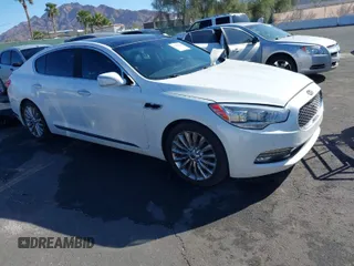2015 Kia K900 Luxury with VIN KNALW4D48F6022640, listed as a IAAI auction lot 41923040 with 95,557 mi miles. Bid and sale history available at carsss.com. Image 1.