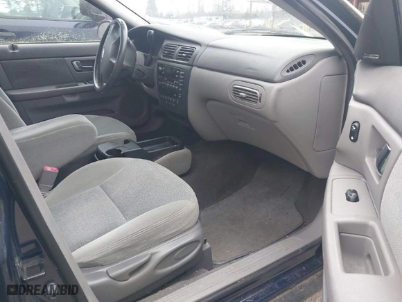 2001 Ford Taurus SEL with VIN 1FAFP56S71G166784, listed as a IAAI auction lot 41827761 with 98,465 mi miles. Bid and sale history available at carsss.com. Image 5.