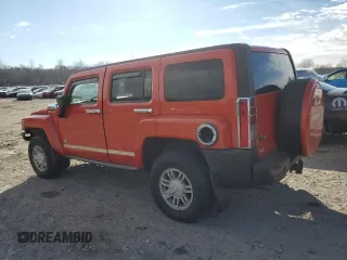 2008 Hummer H3 SUV with VIN 5GTEN13E388112429, listed as a Copart auction lot 80866474 with 209,206 mi miles and Clean Title. Bid and sale history available at carsss.com. Image 2.