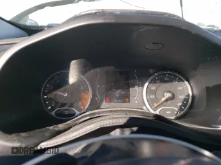 2017 Jeep Renegade Latitude z VIN ZACCJBBB3HPG48457, wystawiony jako Copart lot #46483275 z przebiegiem 105 298 mil mil oraz Szkody całkowita. Historia ofert i sprzedaży dostępna na DreamBid. Obrazek 9.