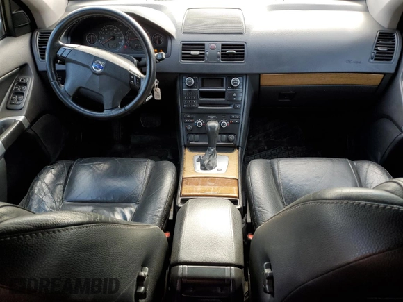 2008 Volvo XC90 I6 with VIN YV4CM982481461717, listed as a Copart auction lot 49068325 with 200,743 mi miles and Clean Title. Bid and sale history available at carsss.com. Image 8.