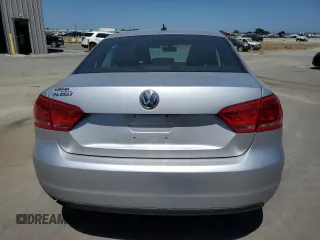 2013 Volkswagen Passat S with VIN 1VWAP7A38DC001836, listed as a Copart auction lot 61879375 with 82,841 mi miles and Salvage title. Bid and sale history available at DreamBid. Image 6.