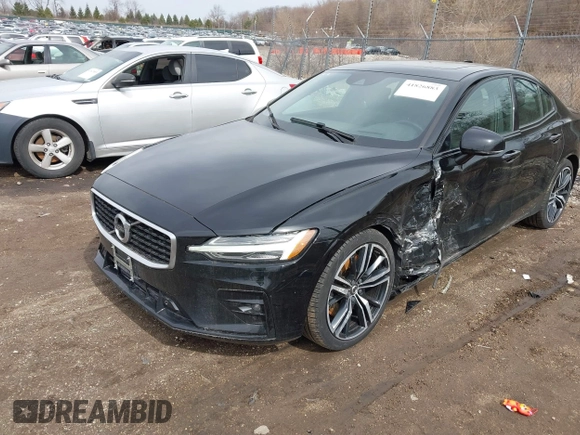 2019 Volvo S60 R-Design with VIN 7JRA22TM9KG014922, listed as a IAAI auction lot 41826883 with 97,702 mi miles. Bid and sale history available at carsss.com. Image 21.
